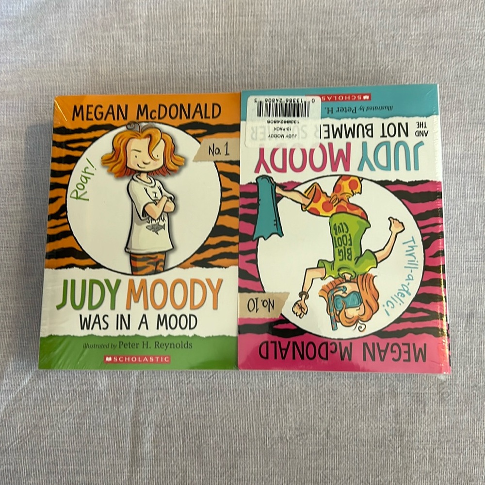NWT Judy Moody books